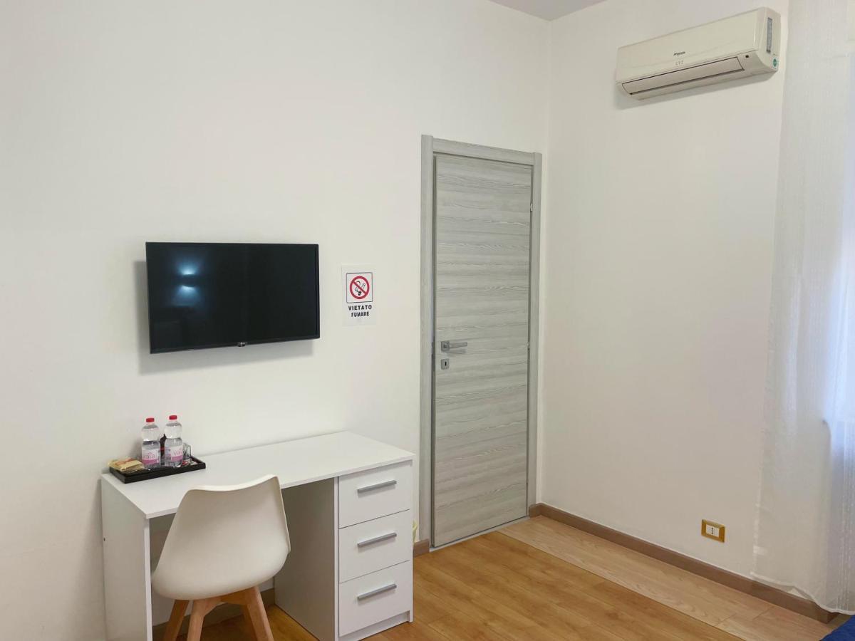 Nuovo Confortini Rooms Sunday Verona Exterior photo