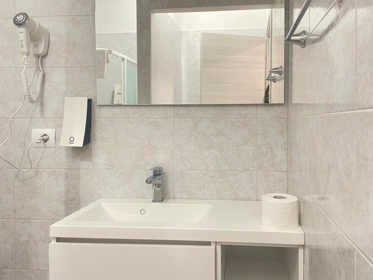 Nuovo Confortini Rooms Sunday Verona Exterior photo